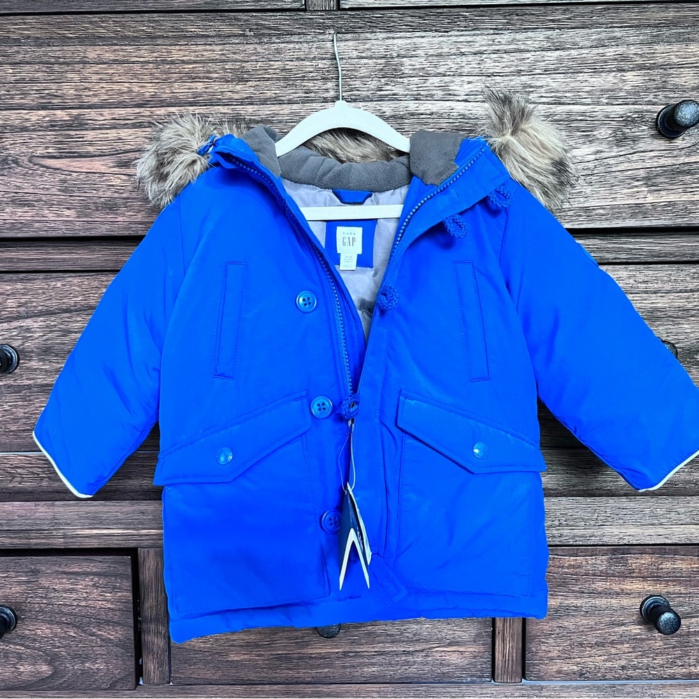 GAP Coat 18-24m w/fur hood